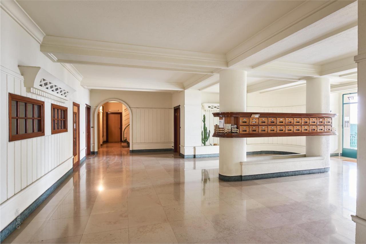 Sunlight Properties - "Maryland " - Sea Front Nice Exterior foto
